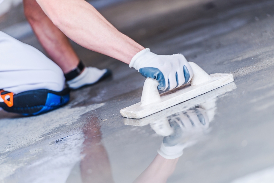 Online Resources and Tools for Starting a Concrete Business